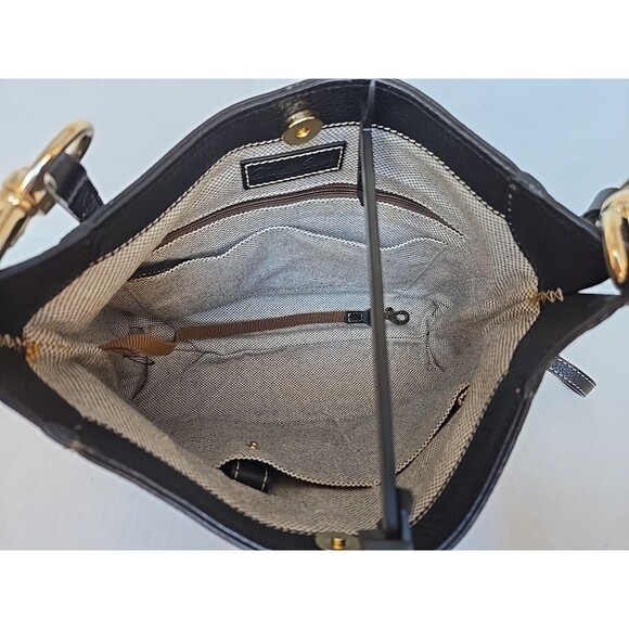 Dooney And Bourke Pebble Leather Crossbody Shoulder Bag Black Magnetic Snap Hobo - Picture 6 of 16